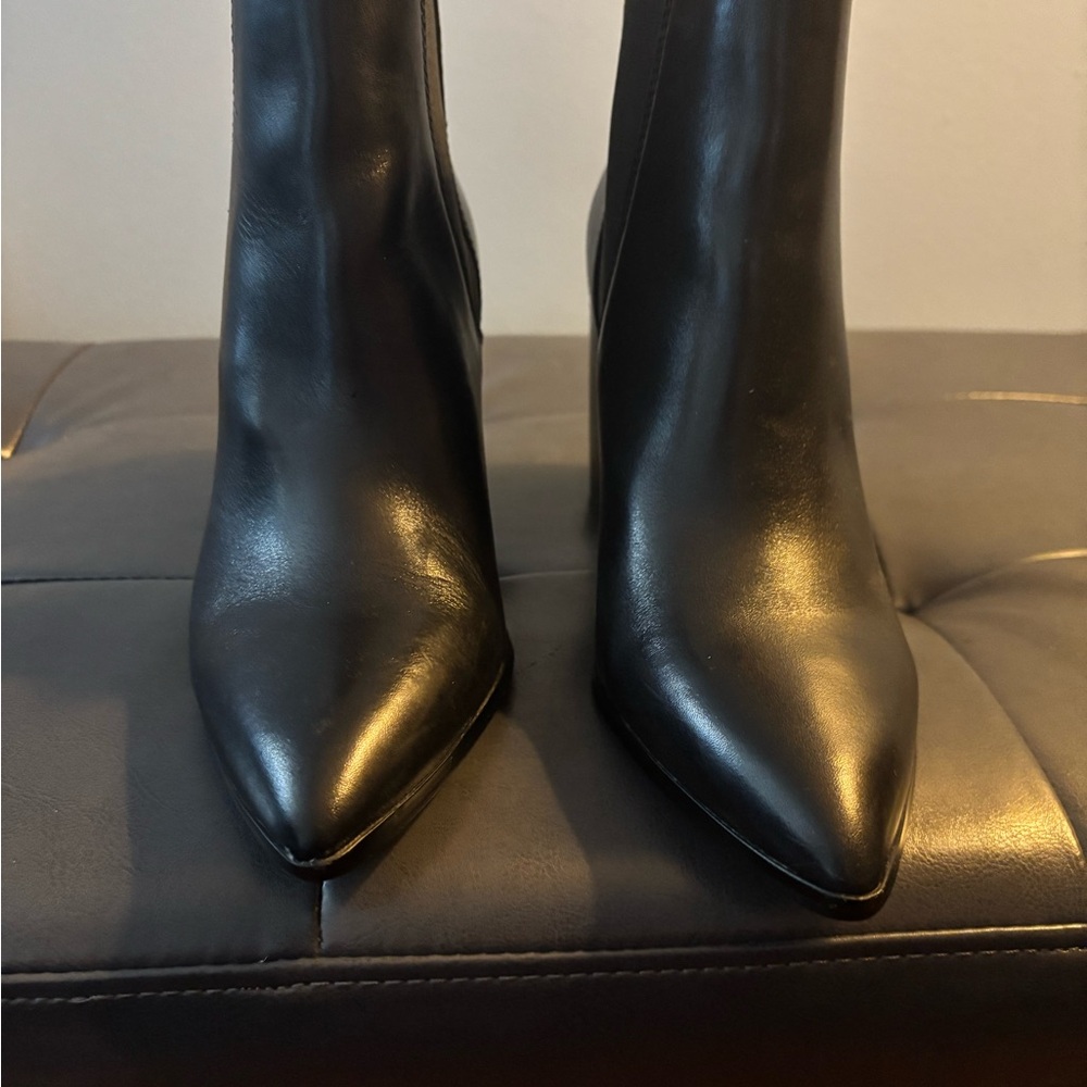 Steve Madden Sleek Black Ankle Booties - Picture 2 of 3